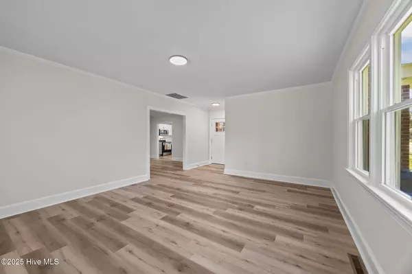 Kinston, NC 28501,1118 Dunn RD