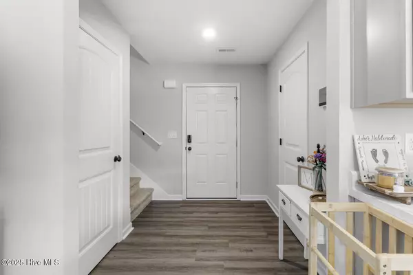 Jacksonville, NC 28540,405 Reno PL