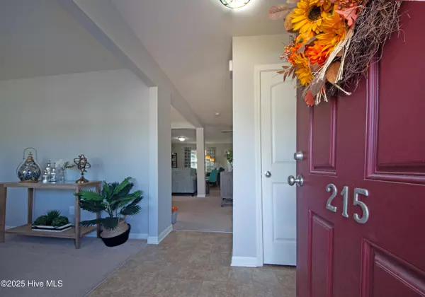 Holly Ridge, NC 28445,215 Chalet RD