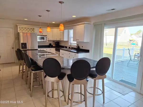 Beaufort, NC 28516,100 Madison Bay DR