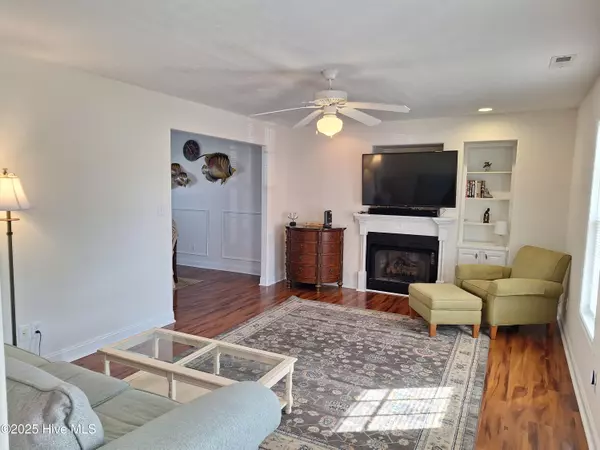 Beaufort, NC 28516,100 Madison Bay DR