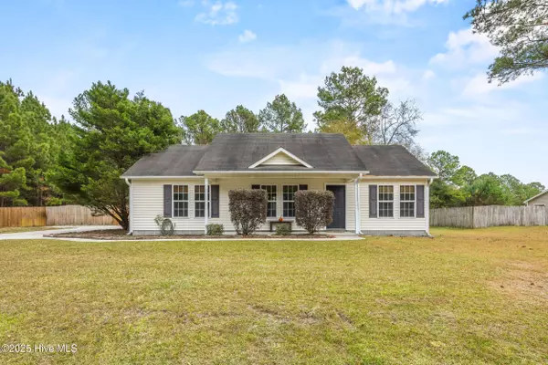 103 Joshua Aaron TRL, Richlands, NC 28574