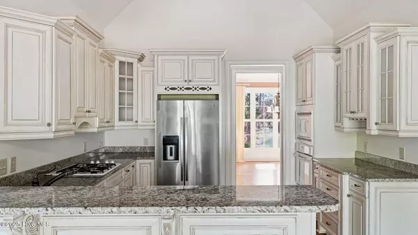 Southern Pines, NC 28387,380 Grove RD