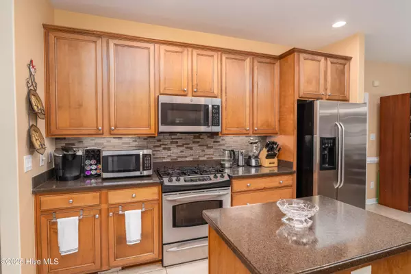 New Bern, NC 28562,602 Taberna CIR