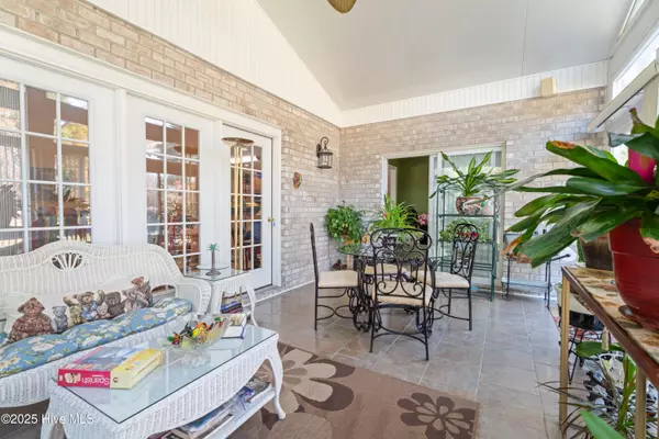 New Bern, NC 28562,602 Taberna CIR