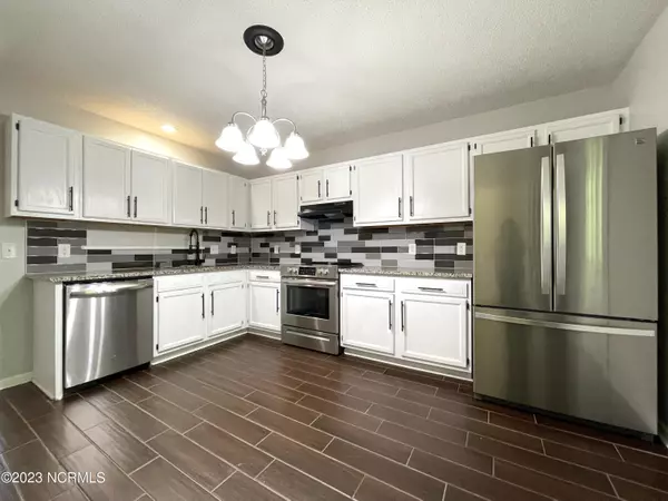 Jacksonville, NC 28540,336 Bracken PL