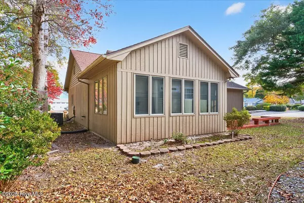 Ocean Isle Beach, NC 28469,1618 Woodland CT SW