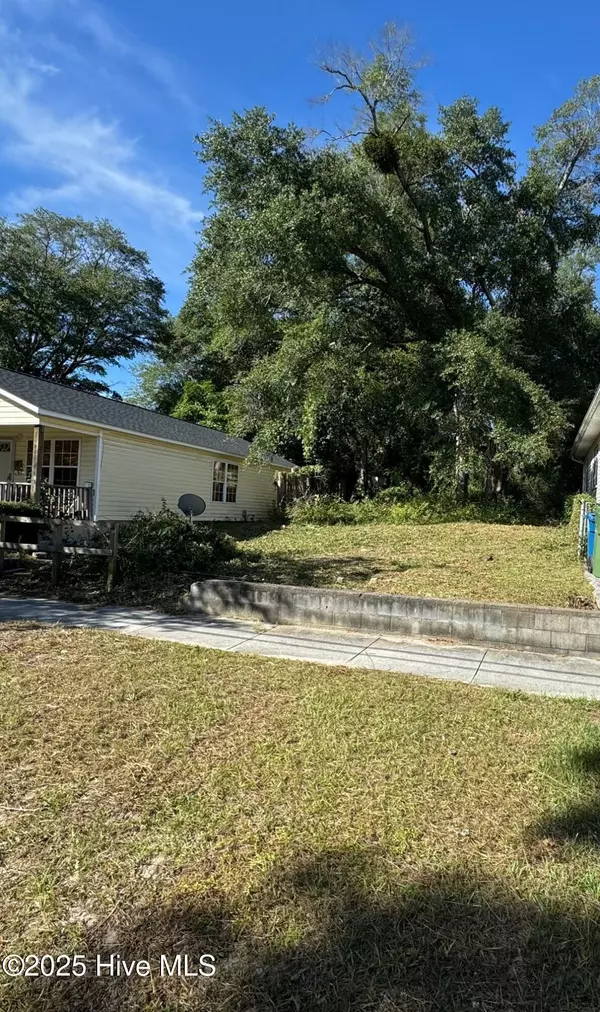 Wilmington, NC 28401,816 S 7th ST