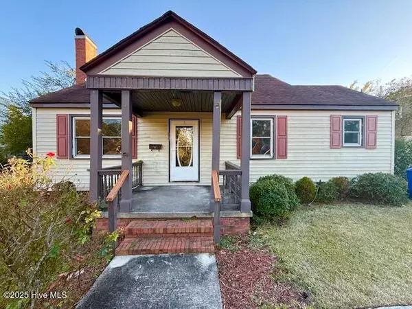 102 Keller CT, Jacksonville, NC 28540