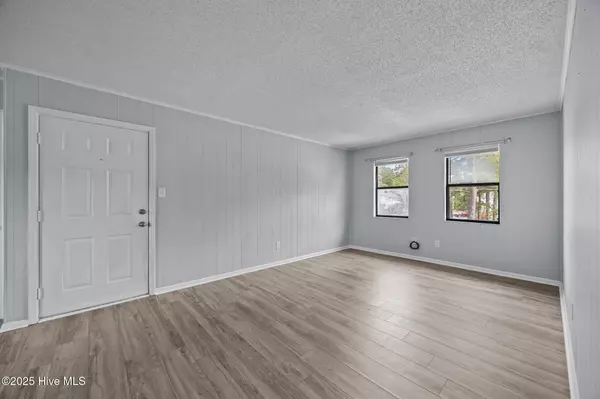 Jacksonville, NC 28546,101 Ravenwood DR #C