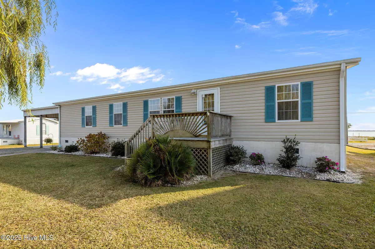 Newport, NC 28570,154 Cannon DR