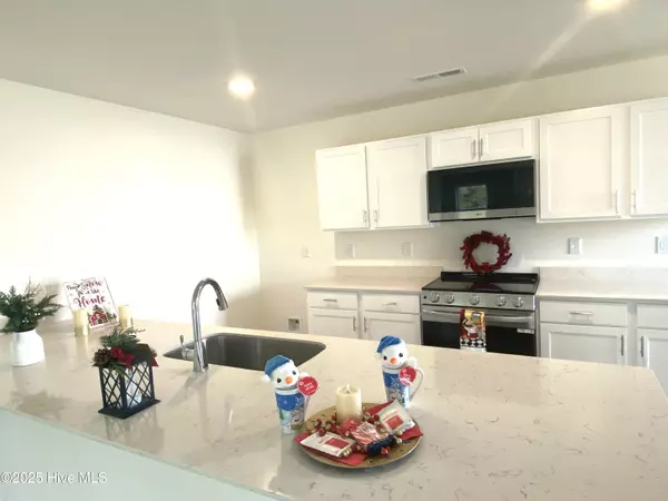 Greenville, NC 27834,2408 Brookville DR #A