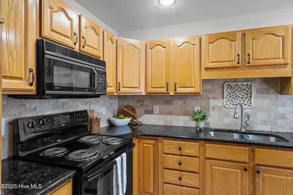 Southern Pines, NC 28387,227 N Knoll RD N