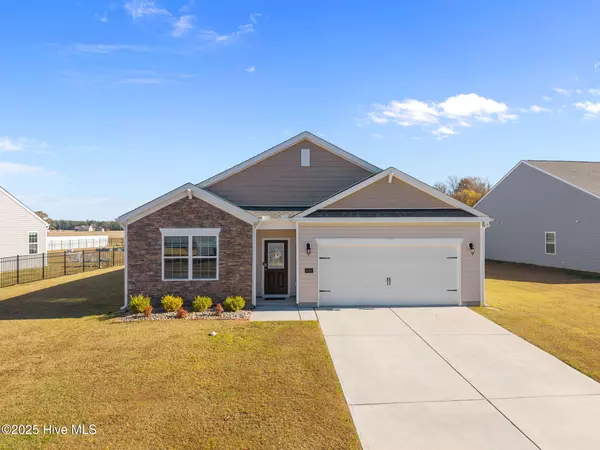 Ayden, NC 28513,4449 Marthas Village LN