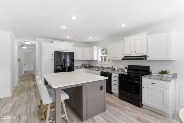 Bolivia, NC 28422,3343 Marlin DR SE