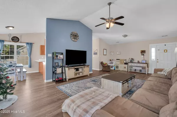 Jacksonville, NC 28546,103 Dunhill CT