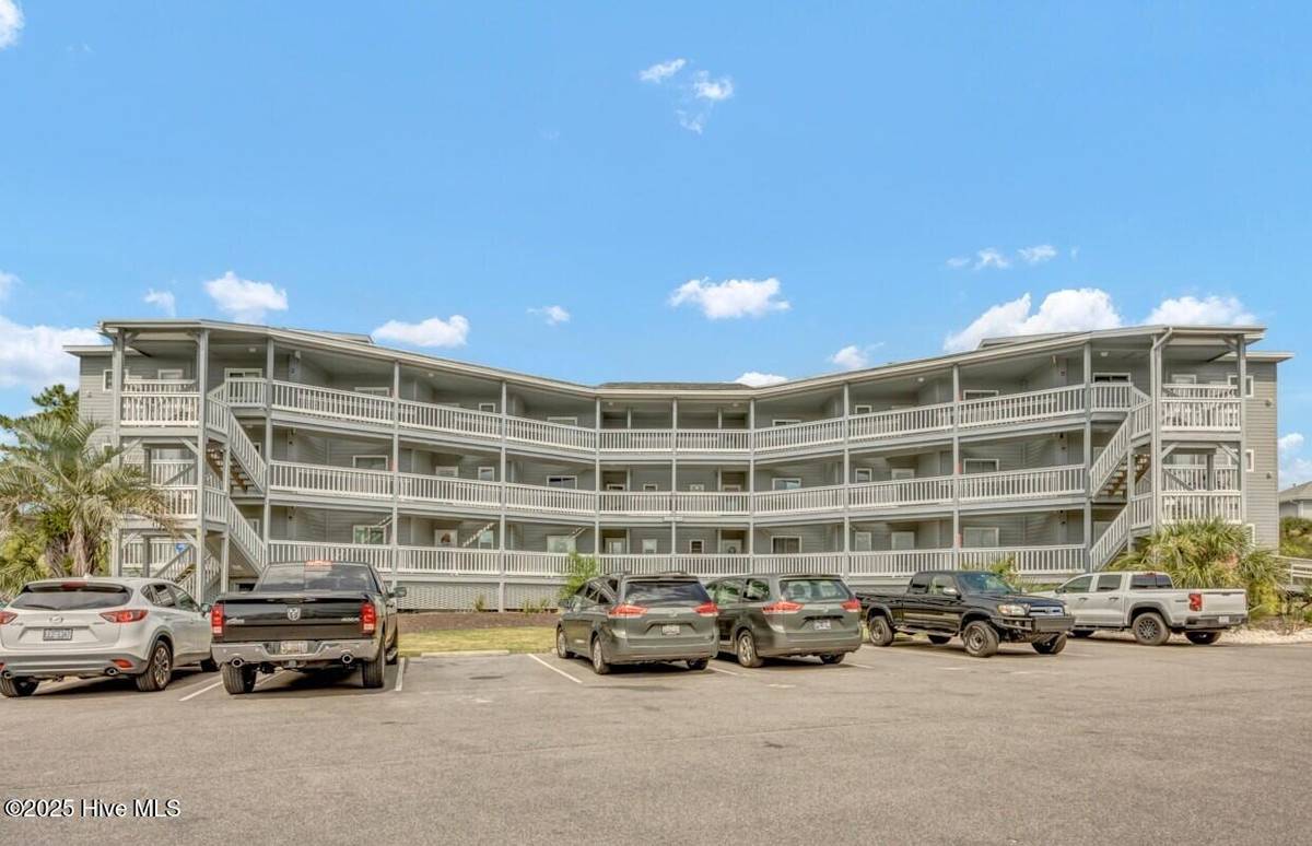 Carolina Beach, NC 28428,400 Virginia AVE #303a