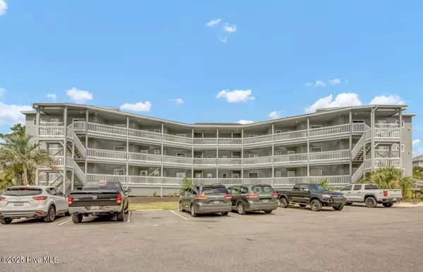 400 Virginia AVE #303a, Carolina Beach, NC 28428