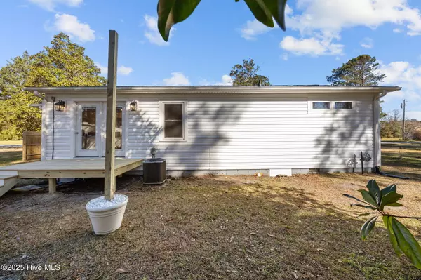 Jacksonville, NC 28540,138 Briarneck RD