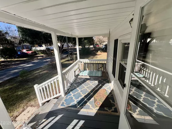 Bladenboro, NC 28320,202 Lewis ST