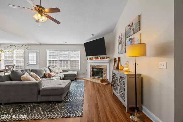 Wilmington, NC 28411,313 Endicott CT