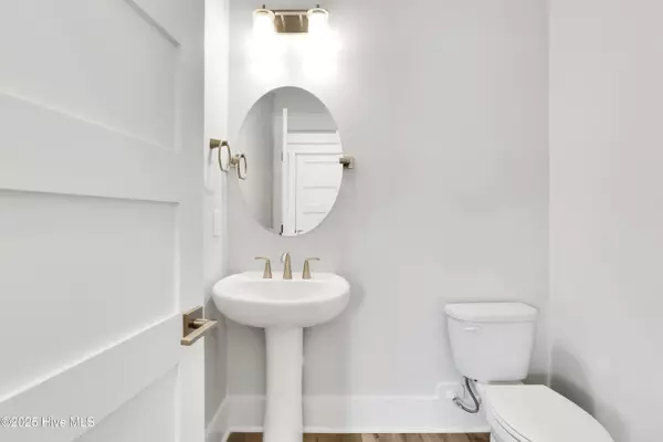 Holly Ridge, NC 28445,826 Lake Willow WAY