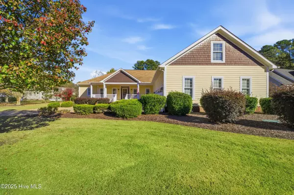 Hertford, NC 27944,127 Meherrin River DR