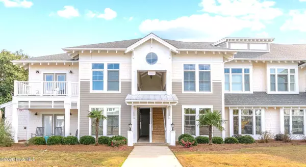 2537 St James DR #Apt 102, Southport, NC 28461