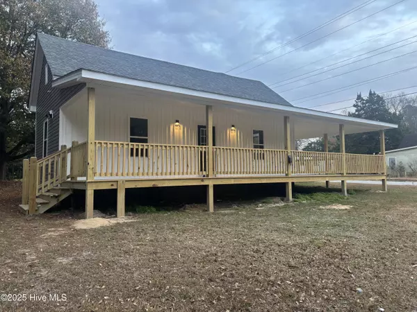 Laurinburg, NC 28352,124 First ST