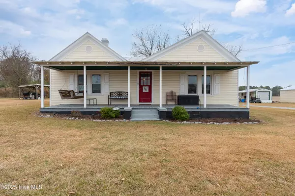 La Grange, NC 28551,5239 Pauls Path RD