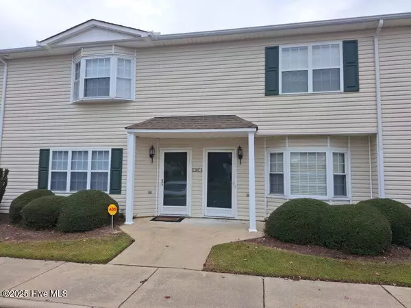 2355 Vineyard DR #F4, Winterville, NC 28590