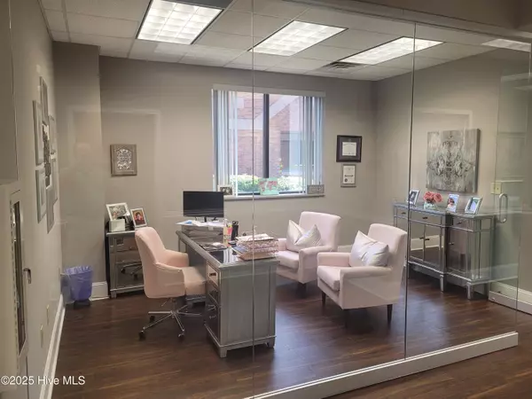 Greenville, NC 27858,1440 E Arlington BLVD #A1