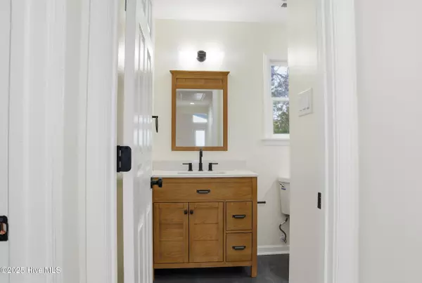 Jarvisburg, NC 27947,133 N River DR