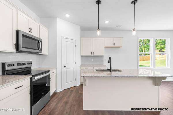 Selma, NC 27576,92 W Coulter CT