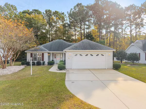 303 Jasmine S, Swansboro, NC 28584