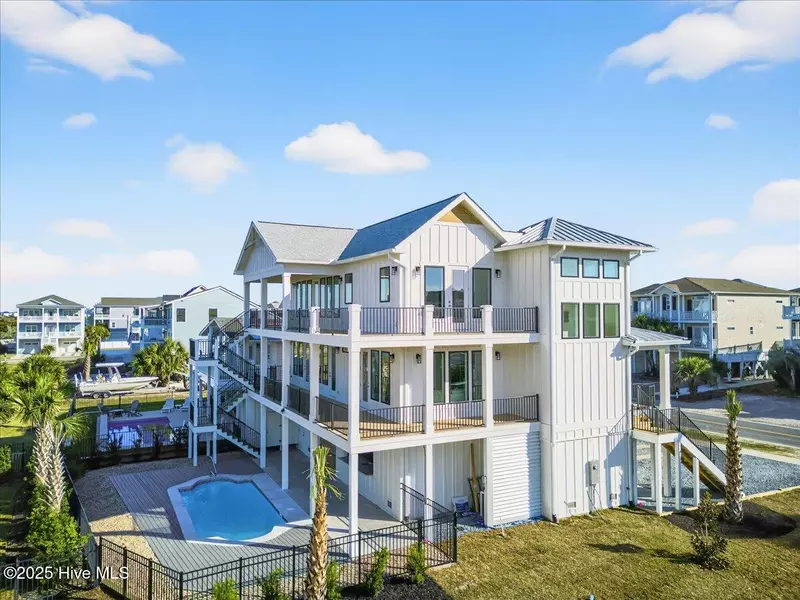 313 E Second ST, Ocean Isle Beach, NC 28469