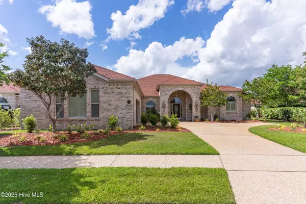 2316 Villager CT, Leland, NC 28451