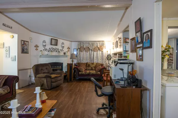 Godwin, NC 28344,100 Mustang LN