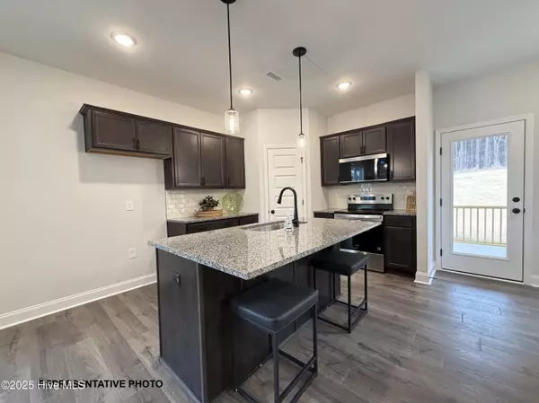 Clayton, NC 27520,292 Bluejay ST