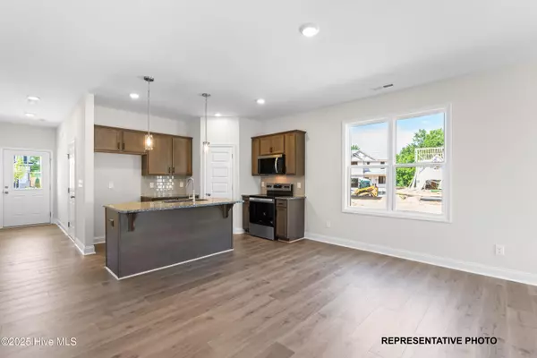 Clayton, NC 27520,286 Bluejay ST