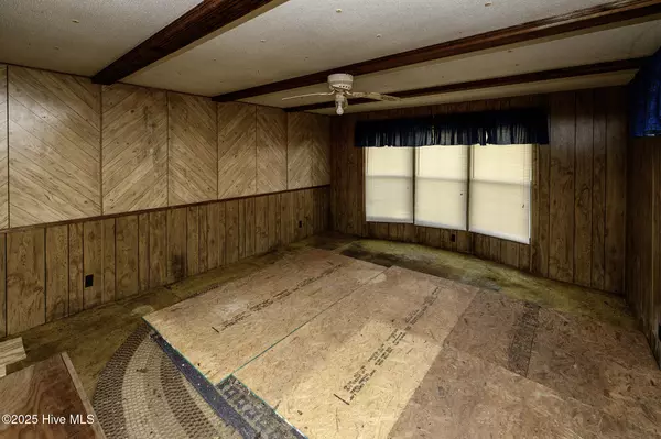 New Bern, NC 28560,519 Ruth AVE