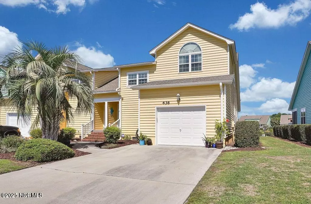 Kure Beach, NC 28449,636 Settlers LN