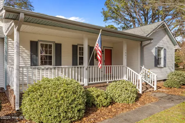 New Bern, NC 28562,1001 Briarhill CT