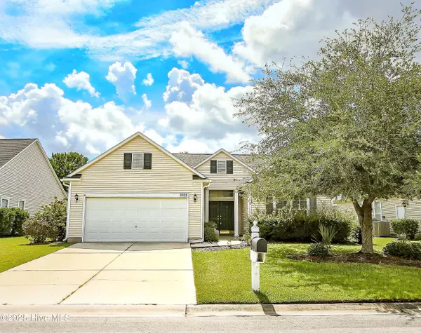 1005 Meadowlands TRL NW, Calabash, NC 28467