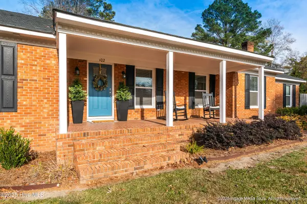 Pinetops, NC 27864,102 Longwood DR