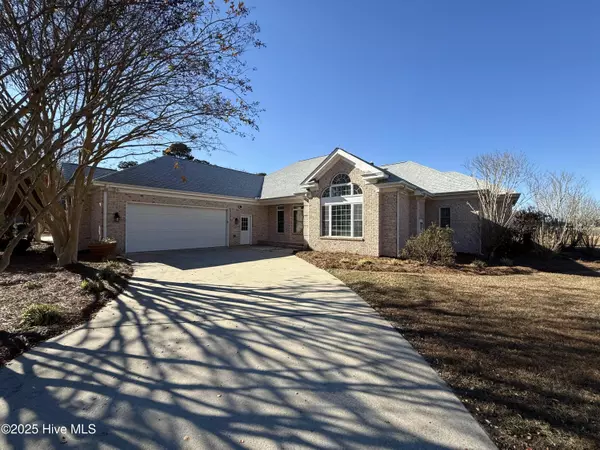 Williamston, NC 27892,1380 Bear Trap RD