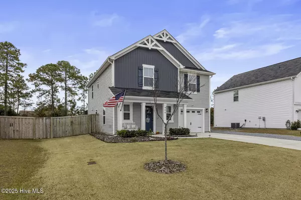 Holly Ridge, NC 28445,406 Hope LN