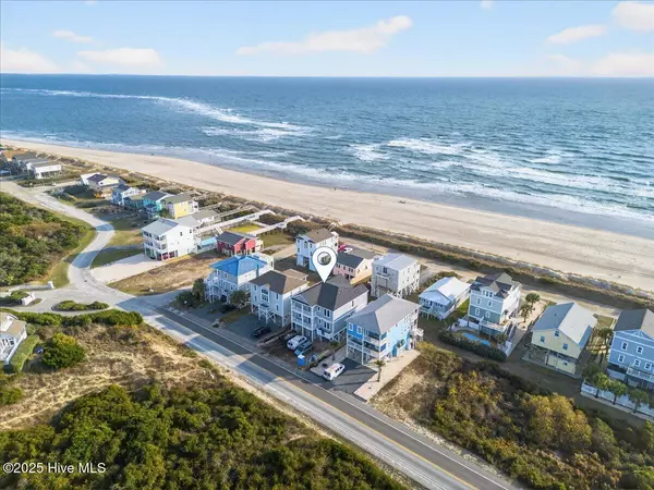 Holden Beach, NC 28462,290 Mccray ST