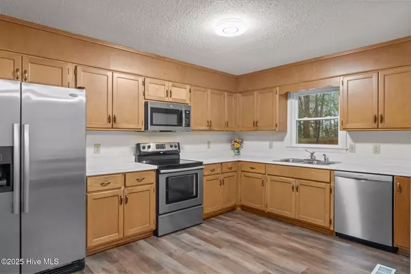 Aberdeen, NC 28315,901 Heather TRL