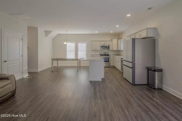 Richlands, NC 28574,504 Poults DR